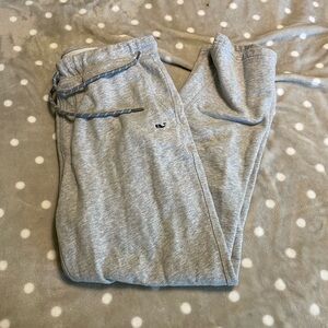 Vineyard vines sweatpants